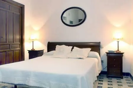 Homestay El Patio De Maria *
